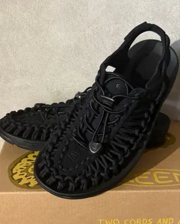 KEEN UNEEK 여성 US 6/23.0cm 블랙