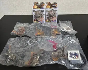 몬스터 헌터 스탠다드 모델 Plus 피규어 2종 묶음 판매