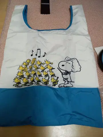 web 한정판 파우치 포함 쇼핑백