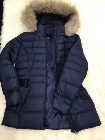 [ 새상품급 ] LAUREN 네이비 다운 자켓 퍼 포함 38