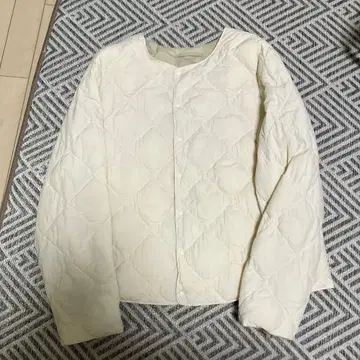 Aida general store 미사용 다운 자켓