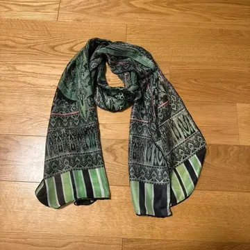 장식적인 패턴의 실크 터치 스톨 실크 원단 100%