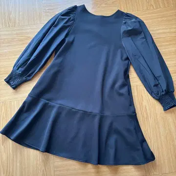 컨디션 최상*로페피크닉*블랙*벌룬 슬리브*원피스*선착순!