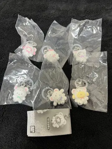 산리오 캐릭터즈 메지루시 액세서리 포근포근 스노우 컴프 세트