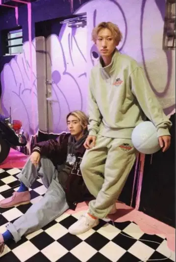 토모얀 x 9090 Dahlia Sweat Pants