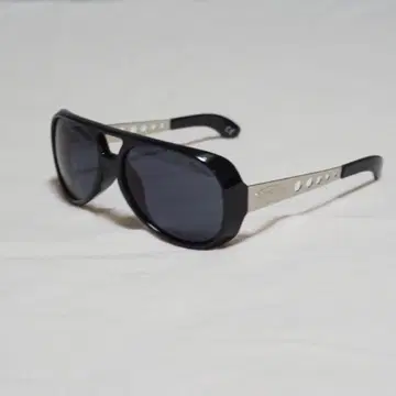 킹 플라이 서브라임 모델 블랙 플라이