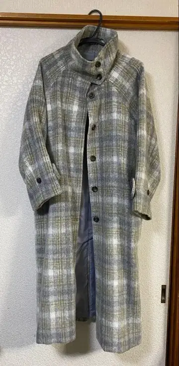 그레이 계열 체크 롱 코트 하이넥 L 사이즈