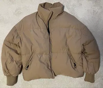 베이지 M 사이즈 다운 자켓