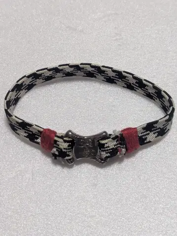 이가구미히모 하운드투스 팔찌