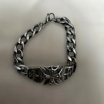 실버 크로스 모티브 체인 팔찌