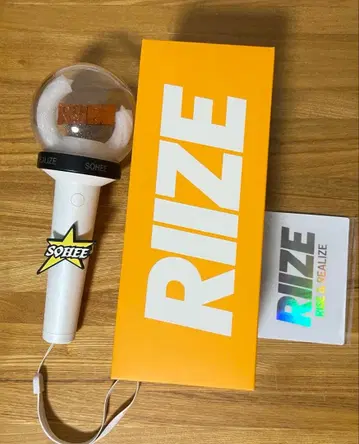 RIIZE 라이즈 응원봉과 부속품 소희