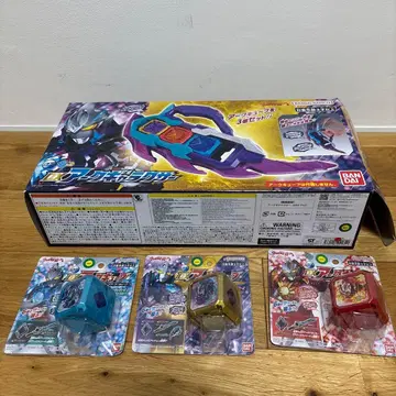 울트라맨 아크 DX 아크 갤럭시 & 아크 큐브 3개 세트