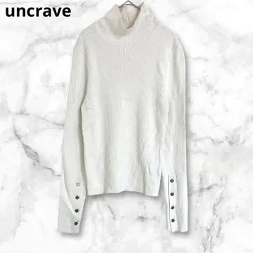 언클레이브 화이트 터틀넥 긴팔 니트 얇은 소재 스웨터 코튼 혼방 S