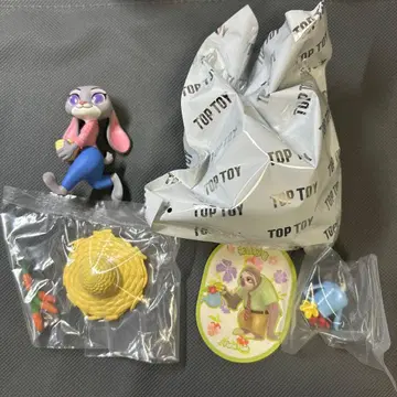 탑토이 주토피아 피규어 주디, 플래시