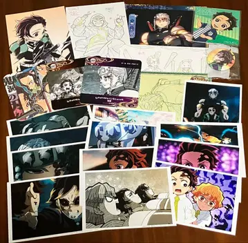 귀멸의 칼날 탄지로 네즈코 우즈이 텐겐 카드 브로마이드 세트