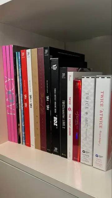 TWICE 앨범 묶음 판매 18점