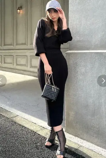 [ 새상품급 ] RESEXXY 리젝시 카슈쿨 니트 타이 원피스 블랙