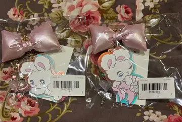 foxyillustrations 리본 참 토끼 온라인 한정판