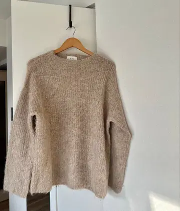 CLANE 베이지 니트