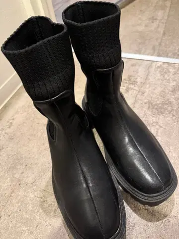 새상품급 Kastane 블랙 사이드 고어 부츠