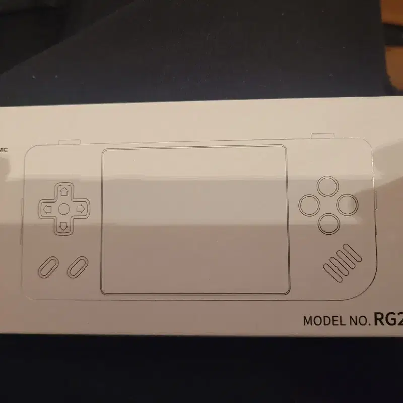 안버닉 RG28XX 휴대용 게임기