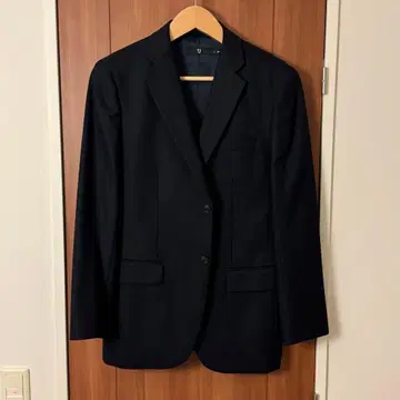 유니클로 +J 울 테일러드 자켓 울 슬림 팬츠 셋업