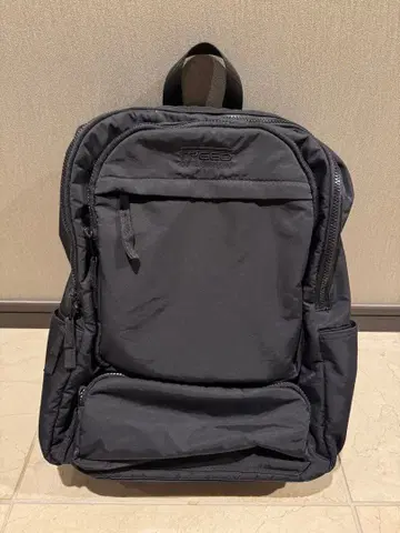 [ 새상품급 ] FREEED OF LONDON 백팩 블랙