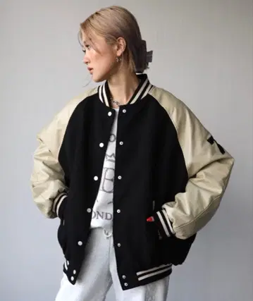 Blondey 바시티 자켓 블랙/베이지