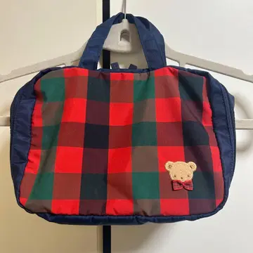 파밀리아 파우치