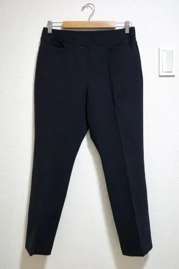 dinos DAMA collection 디노스 저리 테이퍼드 팬츠