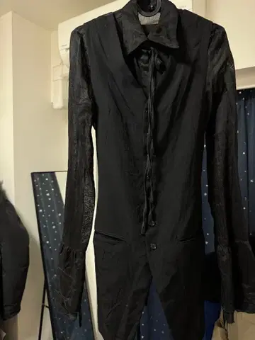 LIMI feu 블랙 탱크탑