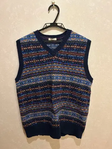 FREAK'S STORE V넥 니트 베스트