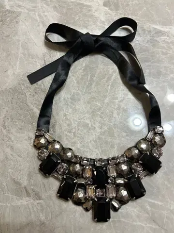 비쥬 장식 블랙 실버 목걸이 크리스마스 세일 중 앞으로 3일