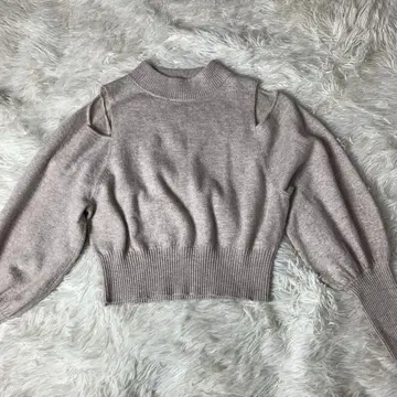 캐시미어 혼방 23년 스나이델 오프숄더 니트 오프숄더