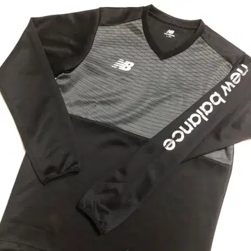 뉴발란스 V넥 긴팔 티셔츠 남성용 L
