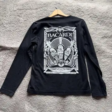 [ Vintage ] 바카디 긴팔 T셔츠 M 사이즈 블랙 레어