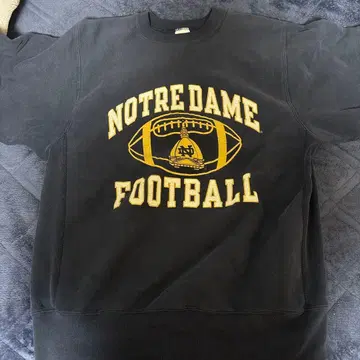 Champion 노트르담 풋볼 맨투맨 XL