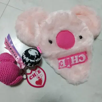 새상품 VIVA HEART 아리무라 치에 골프공 홀더 & 퍼터 헤드커버