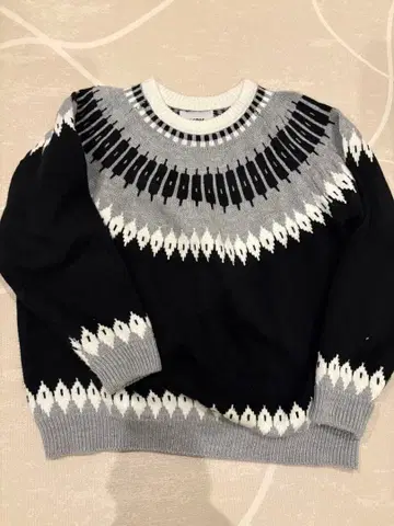 wax 스웨터 M 사이즈