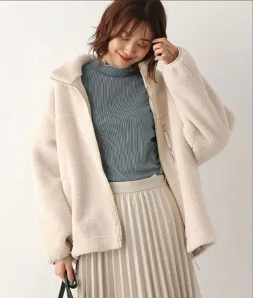 [ 미사용 새상품 ] GLOBAL WORK 보아 스탠드 블루종 아이보리