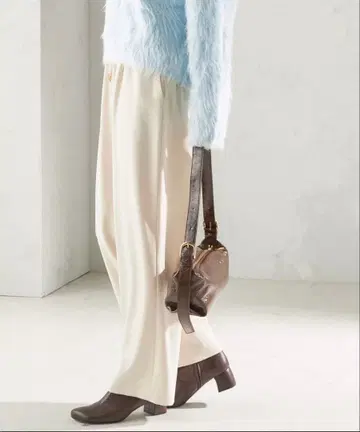 SHIPS 소모조 스트레치 드로스트 팬츠