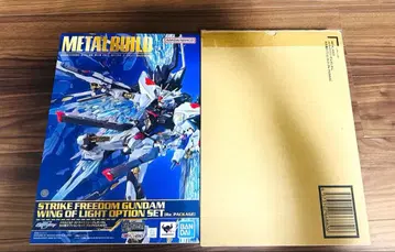 메탈빌드 스트라이크 프리덤 건담 빛의 날개 옵션 세트