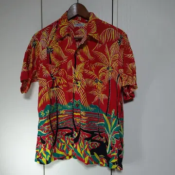 SUNSURF 알로하 셔츠 빨간색 야자수