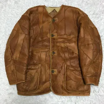 하이 스포팅 기어 무스탕 자켓 패치워크