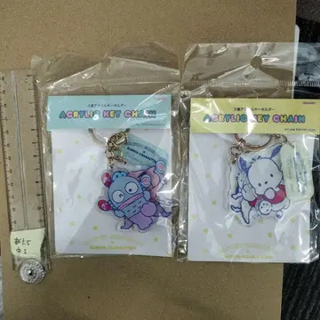 산리오 캐릭터 아크릴 키링 2개 세트 짱구는 못말려(크레용 신짱) 시로