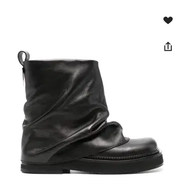 블랙 가죽 슬라우치 부츠