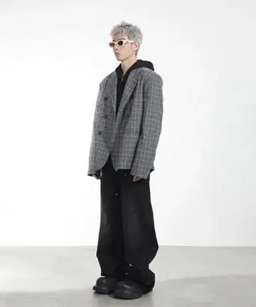 Harsh and Cruel 더블 프레스 버튼 자켓