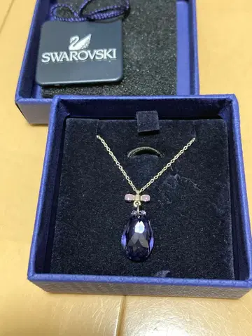 SWAROVSKI 목걸이