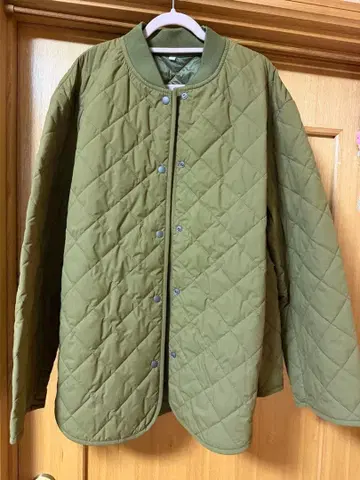 무인양품 워셔블 충전솜 퀼팅 자켓 (올리브) L