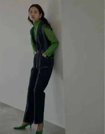 AMERI V NECK DENIM JUMPSUIT